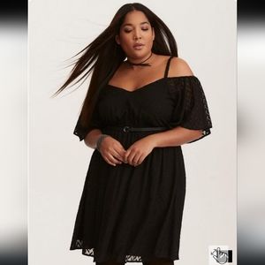 Torrid size 1 black textured off-shoulder dress